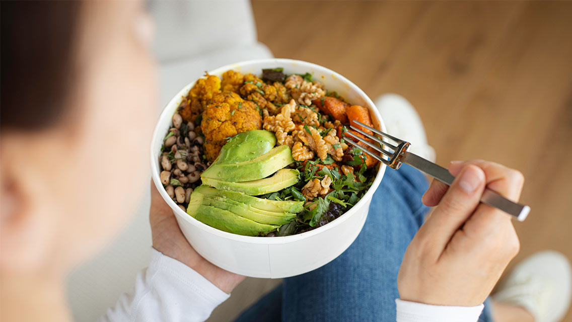 Healthy grain bowl