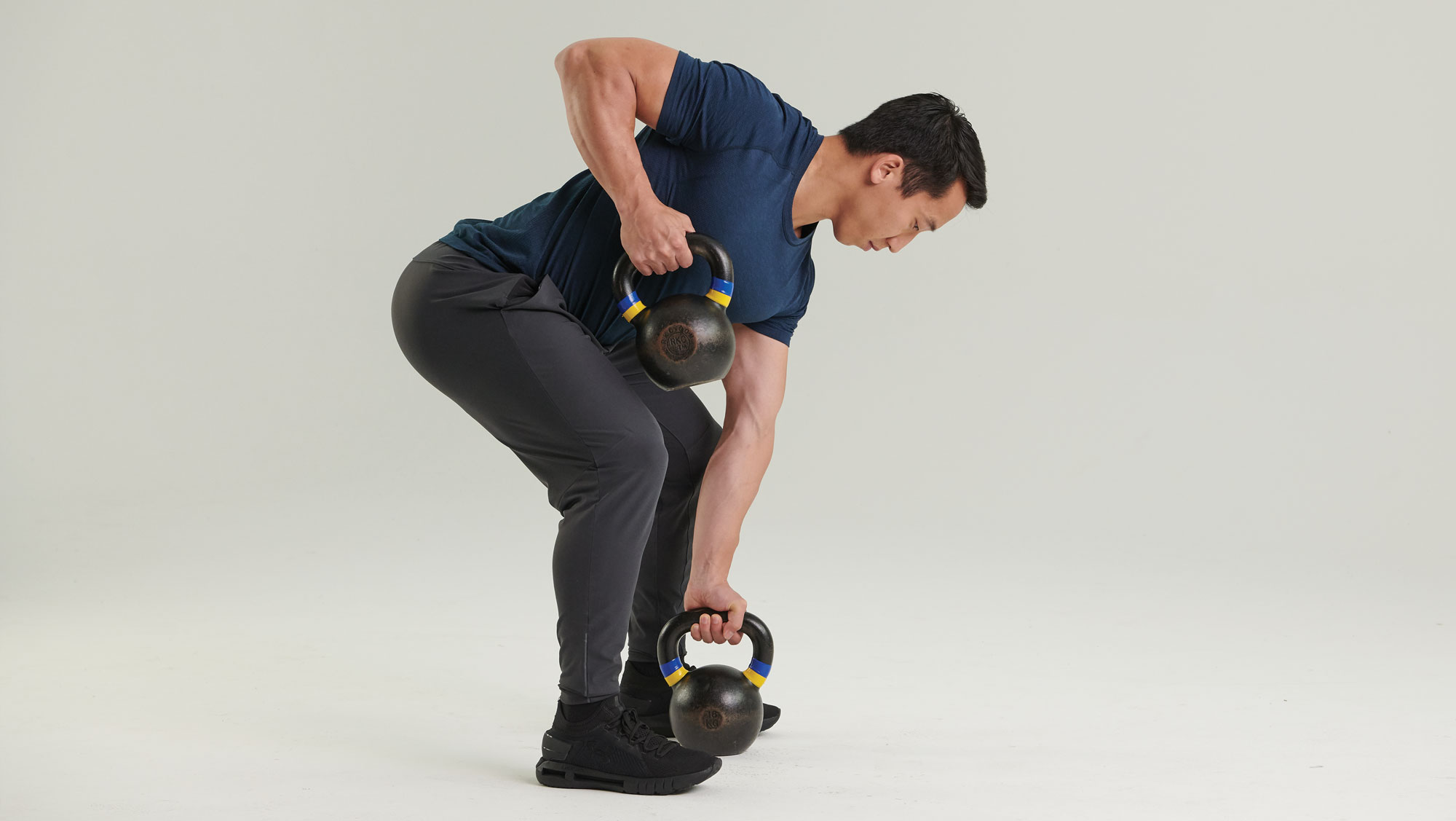 how to do the gorilla row