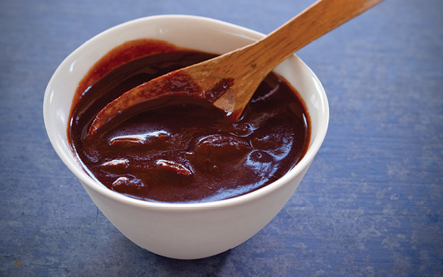 BBQ sauce with cocoa and molasses