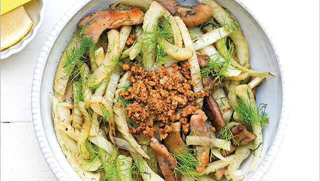 Lemon-Garlic Chicken Thighs With Fennel