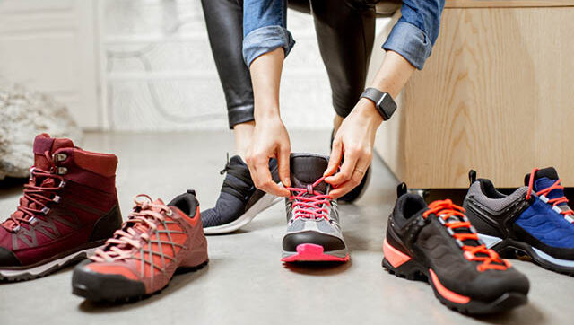 Person shoe shopping