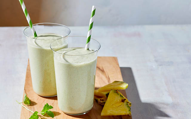 Pineapple smoothie with cucumber