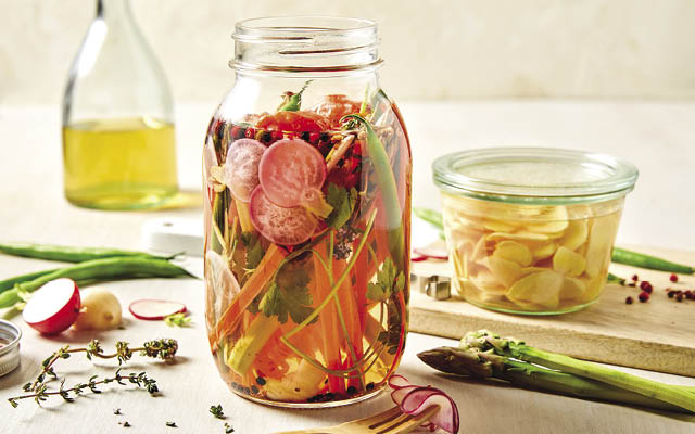 Quick pickled veggies and ginger