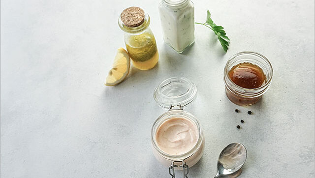 Homemade salad dressing