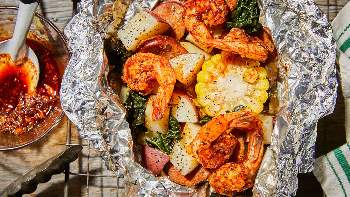 grilled shrimp and veggies in a foil pack