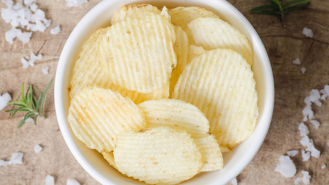 a bowl of potato chips