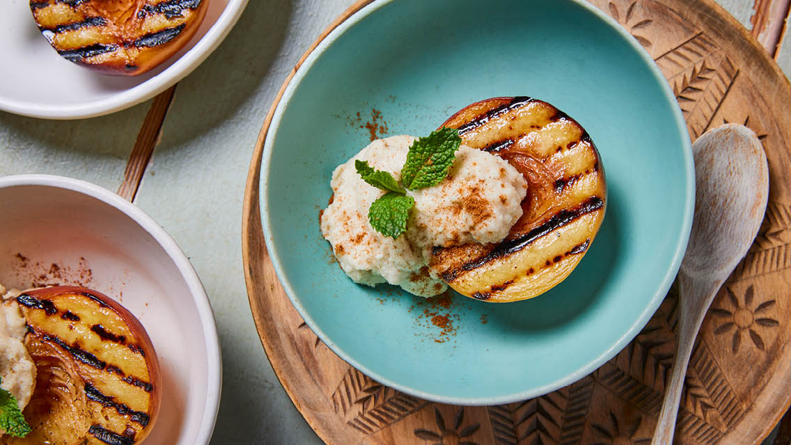 grilled peaches with cream