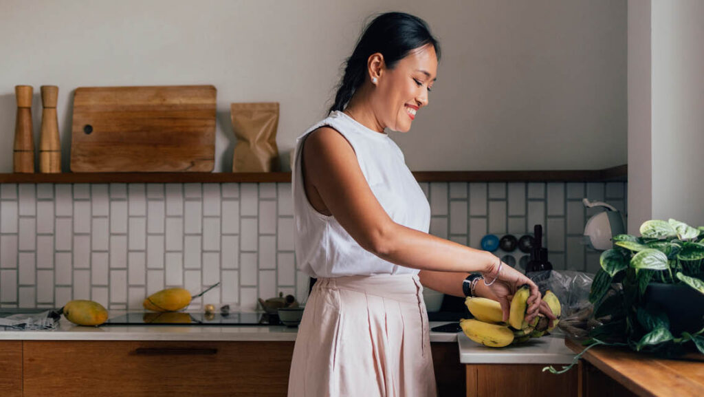 8 Ways to Support Your Mental Health With Food