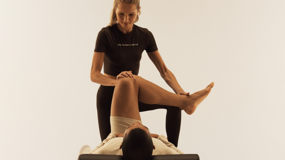 dynamic stretch specialist stretching out client