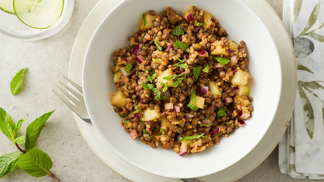 ma26-cc-lentil-and-crisp-quinoa-salad lentil salad