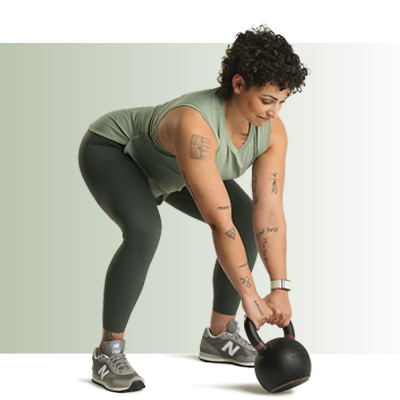 proper set up for preparing for a kettlebell swing