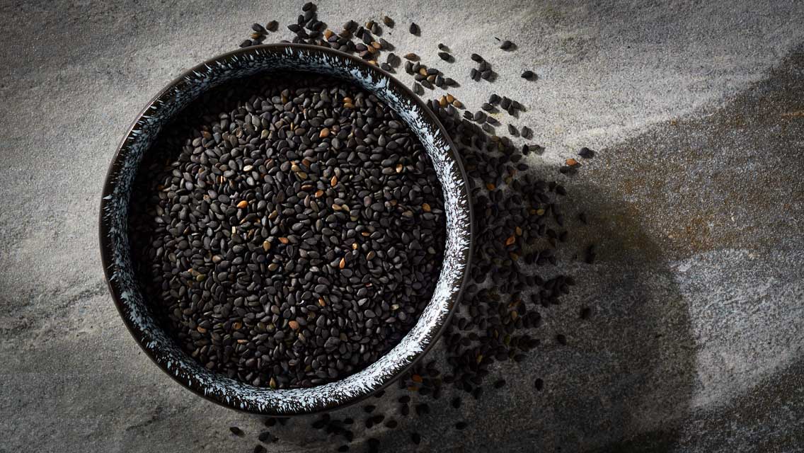 black sesame seeds