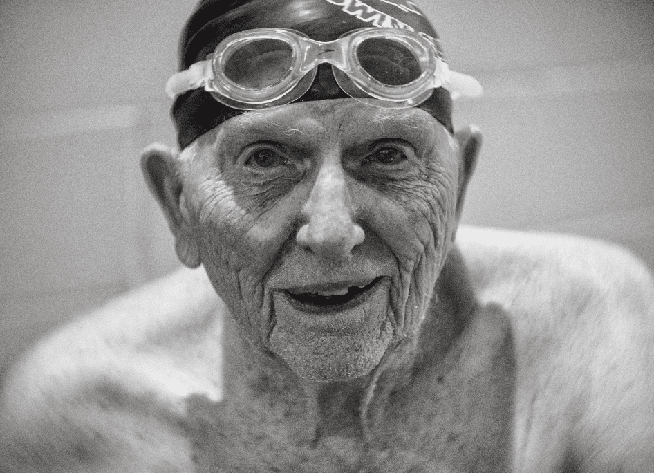  2017 David Burnett  Contact June 6   2017  Birmingham AL  National Senior Games  Swimming W 200 BK   M 200 IM   portraits of swimmers  